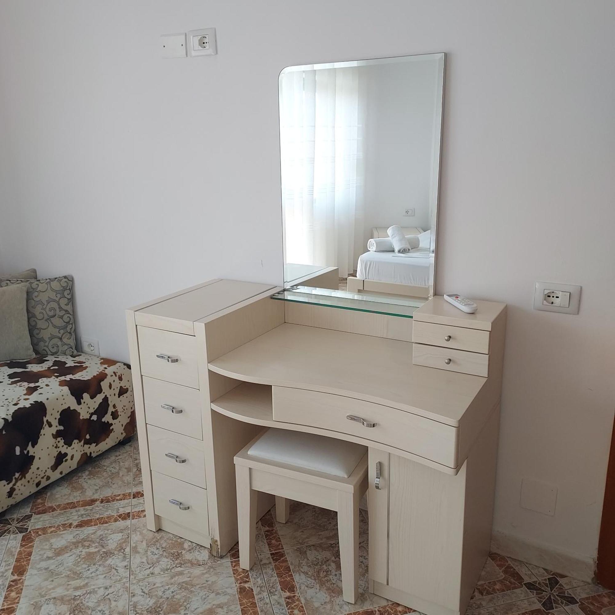 דירות Vlorë Martin Ferraj Riviera מראה חיצוני תמונה